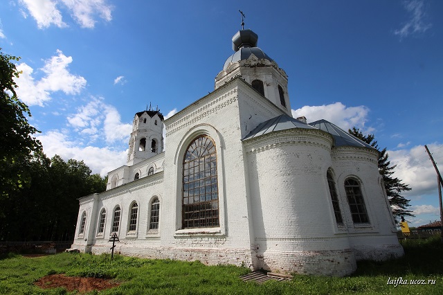Петропавловский храм в Майдаково