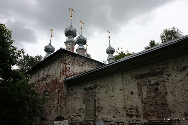 Храмовый комплекс в Горицах