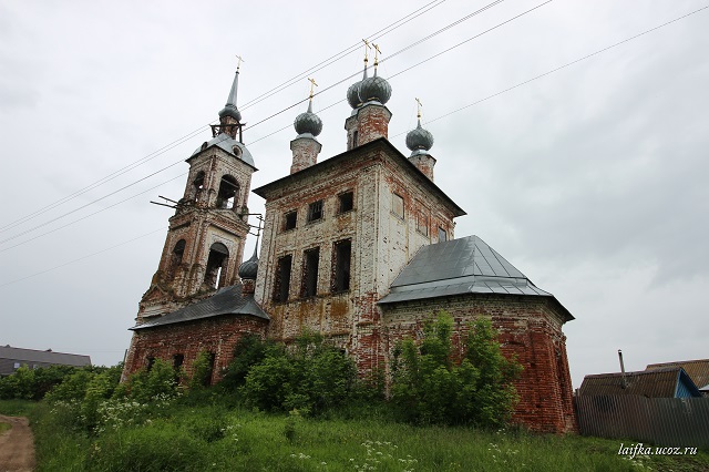 Вознесенская церковь в Введенье