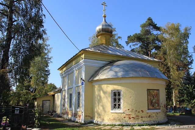 Храм Николая Чудотворца в Истре