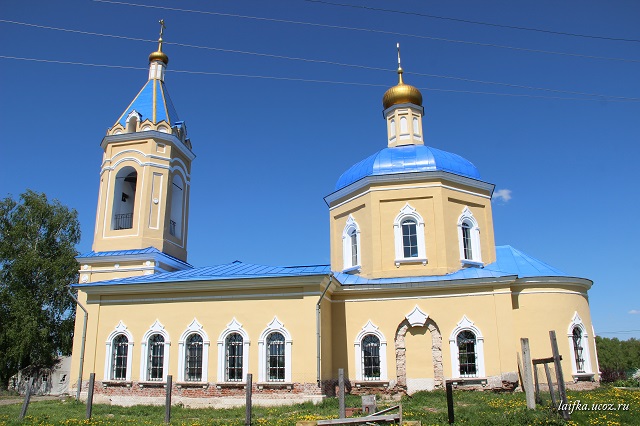 Казанский храм в Грайворонах